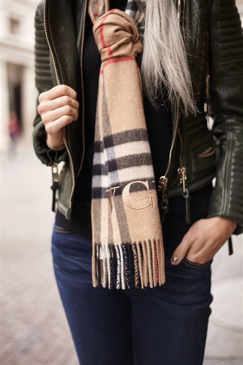 burberry scarf how to wear|burberry outfit aesthetic.